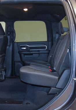 Granite Crystal Metallic Clearcoat 2024 RAM 2500 Big Horn