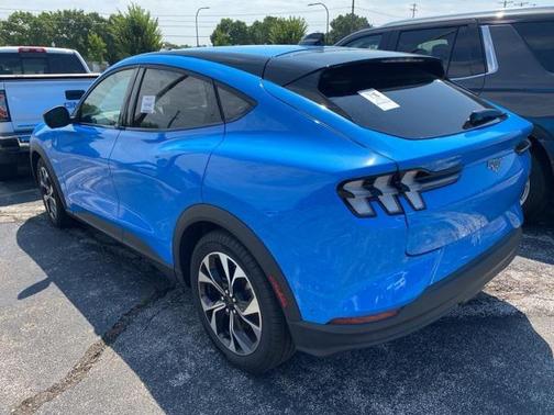 2024 Ford Mustang Mach-E Select