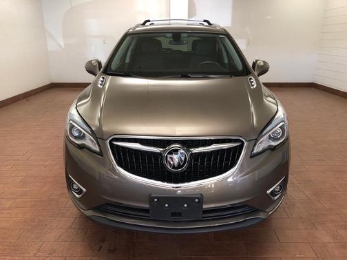 Photo 2 of 30 of 2019 Buick Envision Essence