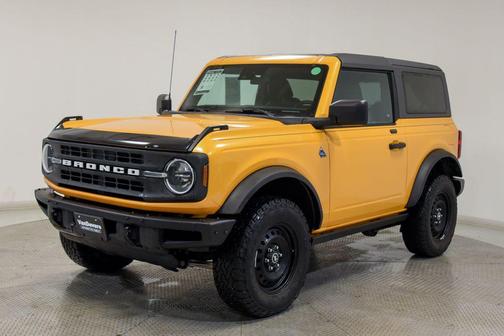 Orange Metallic 2021 Ford Bronco Black Diamond