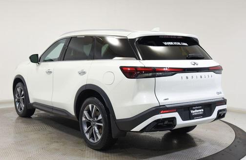 Majestic White 2023 INFINITI QX60 Luxe