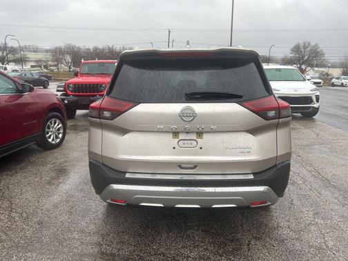 2022 Nissan Rogue Platinum