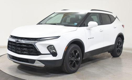 Summit White 2024 Chevrolet Blazer 2LT