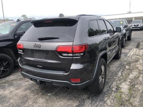 2016 Jeep Grand Cherokee 75th Anniversary