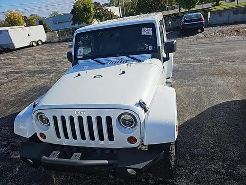 2013 Jeep Wrangler Sahara