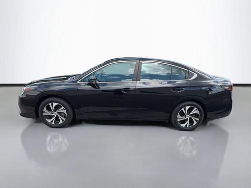 Crystal Black Silica 2022 Subaru Legacy Premium