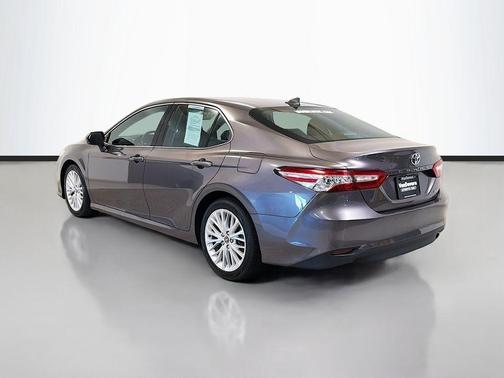 Predawn Gray Mica 2020 Toyota Camry XLE