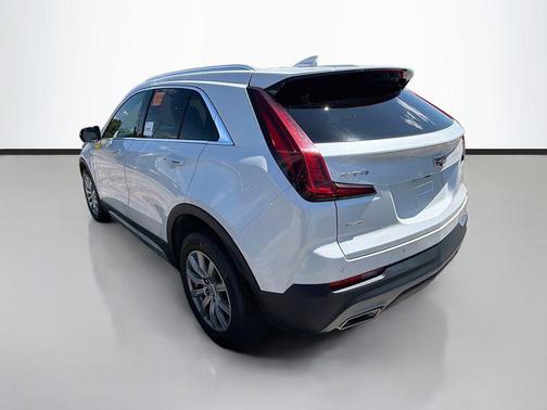 White 2023 Cadillac XT4 Premium Luxury