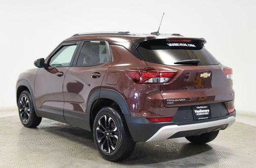 Mahogany Red Metallic 2023 Chevrolet Trailblazer LT