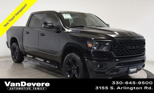 Diamond Black Crystal Pearlcoat 2023 RAM 1500 Big Horn/Lone Star