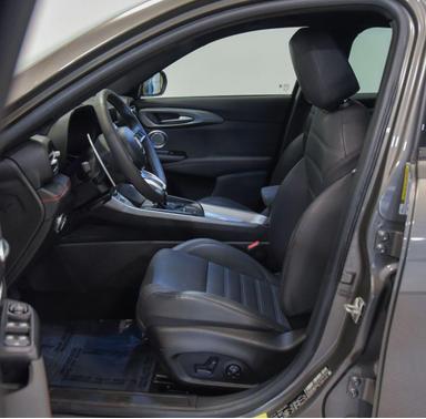 Gray Cray 2024 Dodge Hornet R/T Plus