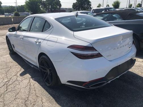 2022 Genesis G70 3.3T
