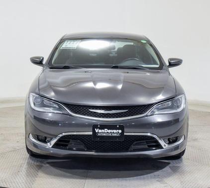 2016 Chrysler 200 C