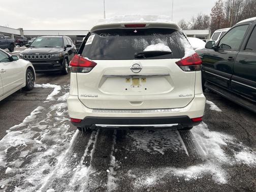 2018 Nissan Rogue SL