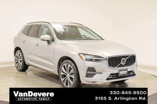 2022 Volvo XC60 B5 Momentum