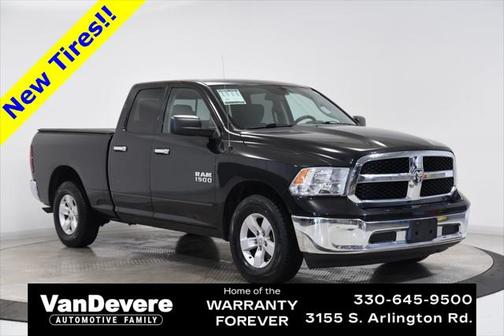2017 RAM 1500 SLT