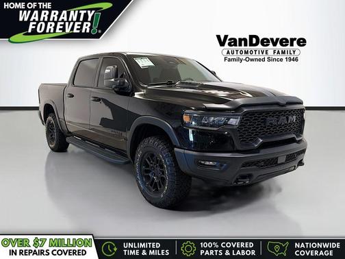 Diamond Black Crystal Pearlcoat 2025 RAM 1500 Rebel