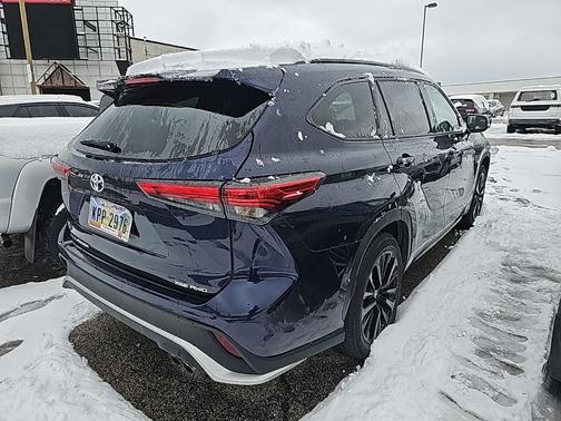 2023 Toyota Highlander XSE