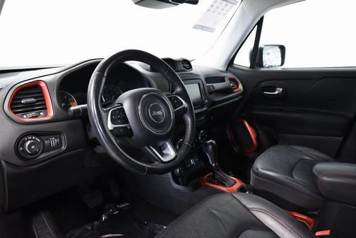 2016 Jeep Renegade Trailhawk