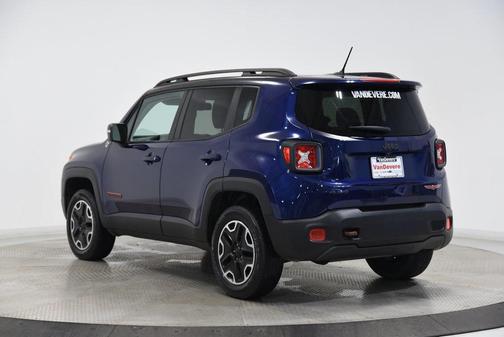 2016 Jeep Renegade Trailhawk