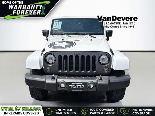 Bright White Clearcoat 2017 Jeep Wrangler Unlimited Sport