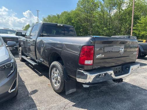 Granite Crystal Metallic Clearcoat 2016 RAM 3500 Big Horn