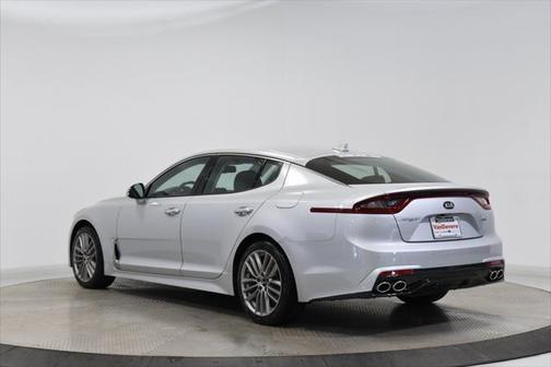 2018 Kia Stinger Base