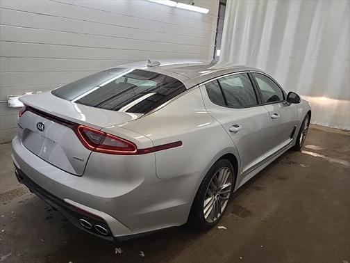 2018 Kia Stinger Base