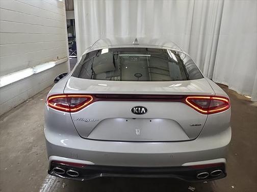 2018 Kia Stinger Base