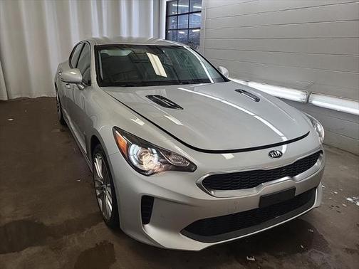2018 Kia Stinger Base