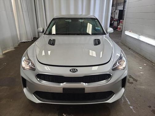 2018 Kia Stinger Base