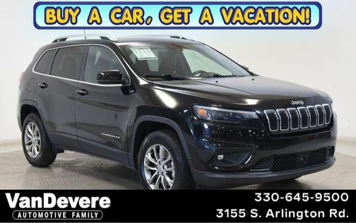 Diamond Black Crystal Pearlcoat 2021 Jeep Cherokee Latitude Lux
