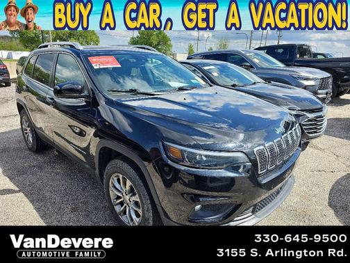 Diamond Black Crystal Pearlcoat 2021 Jeep Cherokee Latitude Lux