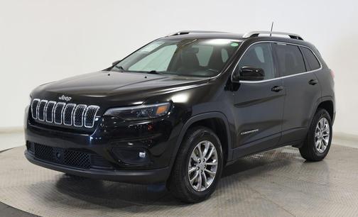 Diamond Black Crystal Pearlcoat 2021 Jeep Cherokee Latitude Lux