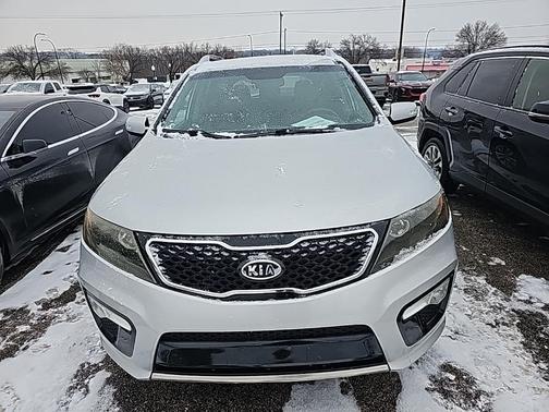 2011 Kia Sorento SX