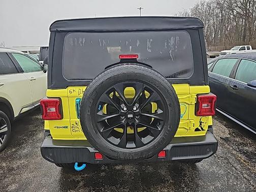 2022 Jeep Wrangler Unlimited 4xe Sahara