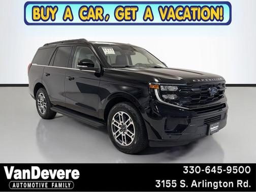 Black Metallic 2025 Ford Expedition Active