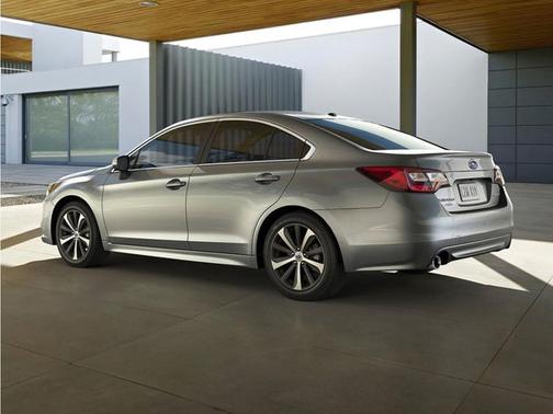 Crystal Black Silica 2016 Subaru Legacy Base