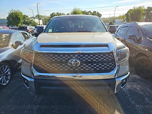 2018 Toyota Tundra SR5