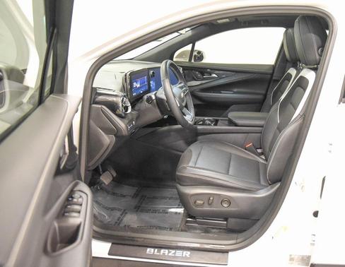 2024 Chevrolet Blazer EV eAWD LT