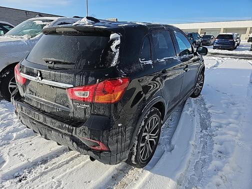 2018 Mitsubishi Outlander Sport 2.0 ES