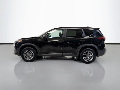 Super Black 2023 Nissan Rogue S