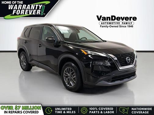 Super Black 2023 Nissan Rogue S