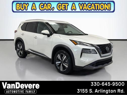 Pearl White Tricoat 2023 Nissan Rogue SL