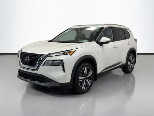 Pearl White Tricoat 2023 Nissan Rogue SL