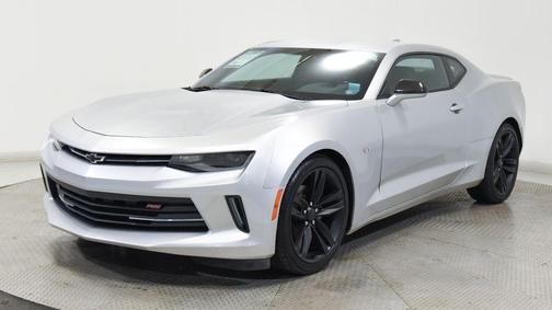 Silver Ice Metallic 2017 Chevrolet Camaro 1LT