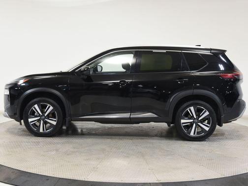 Super Black 2023 Nissan Rogue Platinum