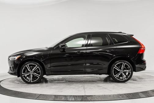 2020 Volvo XC60 Recharge Plug-In Hybrid T8 R-Design