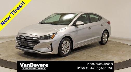 2019 Hyundai ELANTRA SE
