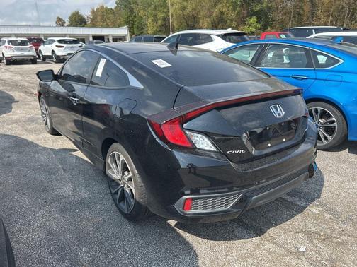 2019 Honda Civic Touring